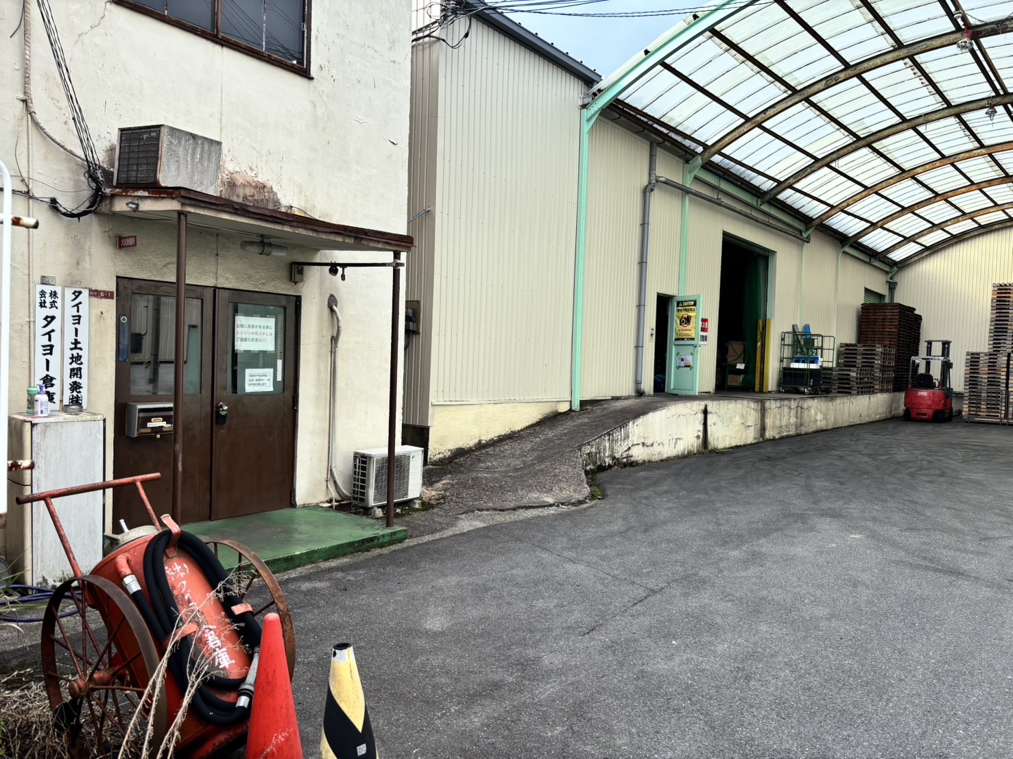 新枚方デポ Photo2