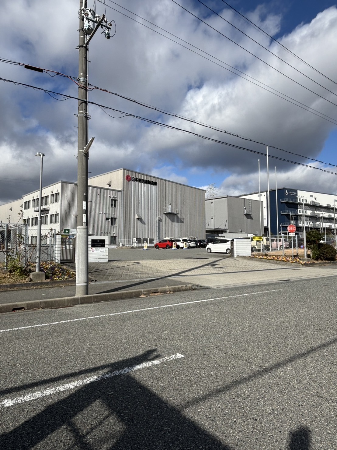 神戸デポ Photo1