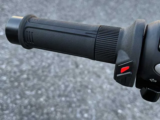 グリップヒーター