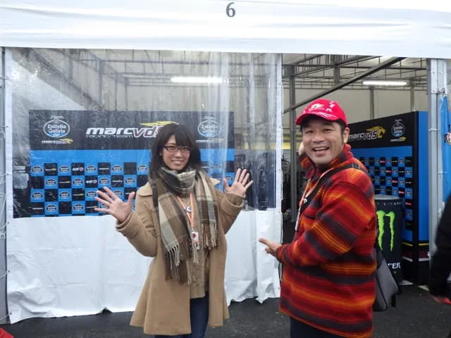 ピット裏のパドック